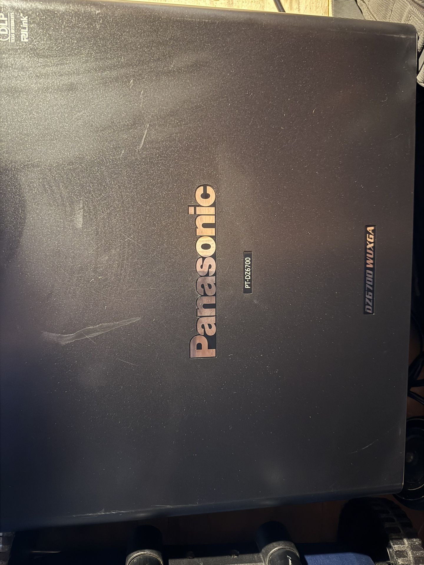 Panasonic Projector PT-DZ6700U, PT DZ6700U