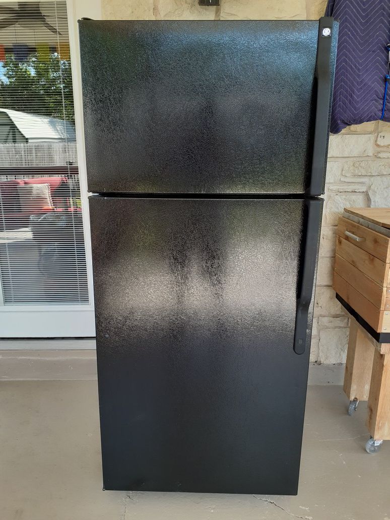 GE ( black refrigerator-no/ ice maker ) $300 ( firm on price )