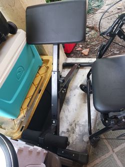 NICE NEW WEIGHT BENCH ADJUSTS ALL SIZES 20 FIRM LOOK MY POST ALOT ITEMS TO SEE