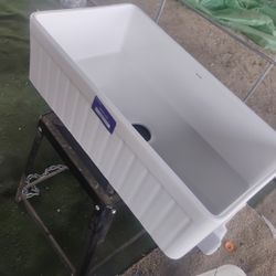 Farmhouse Kitchen Sink By Deer Valley