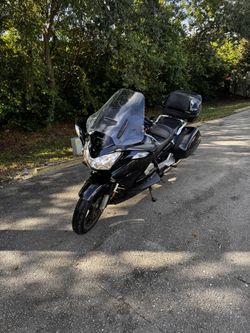 honda st1(contact info removed) 49k miles