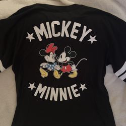 Minnie And Mickey Long Sleeve -Size M