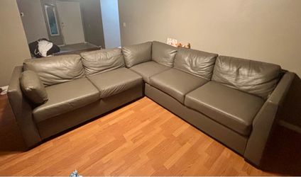 Leather sectional sofa