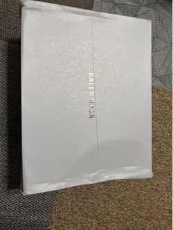 Balenciaga Runners