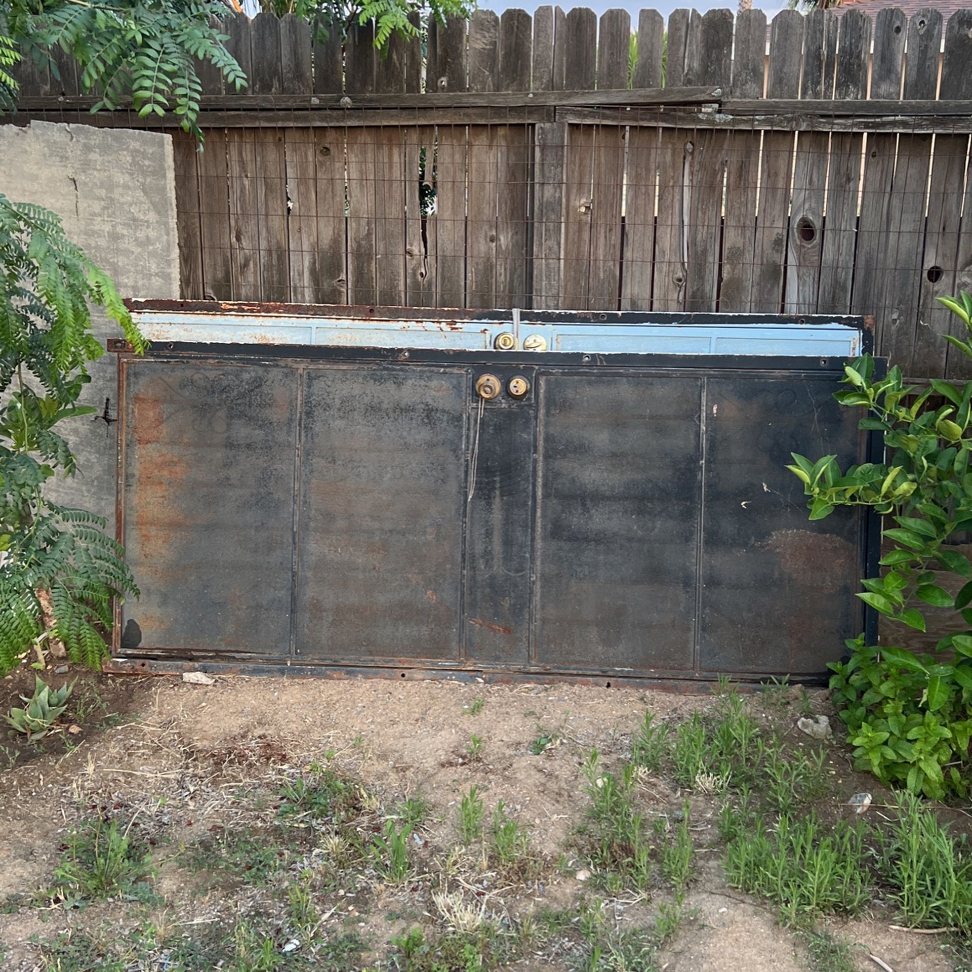 Sold Metal Door Frame for Sale in Bakersfield, CA OfferUp