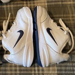 Baby Nike Play Shoes