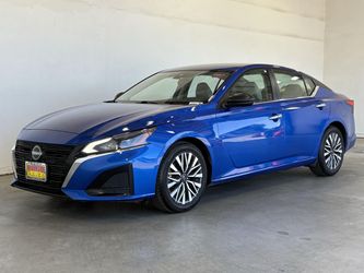 2025 Nissan Altima