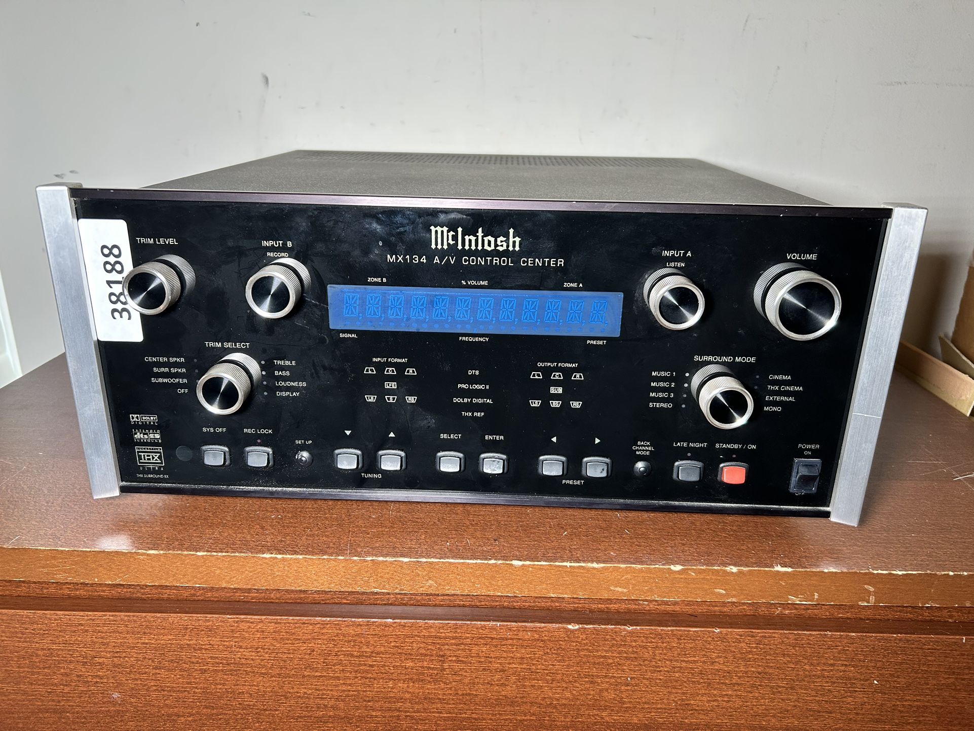 McIntosh MX134 A/V Control Center **PARTS ONLY/NEEDS REPAIR** NO POWER CORD