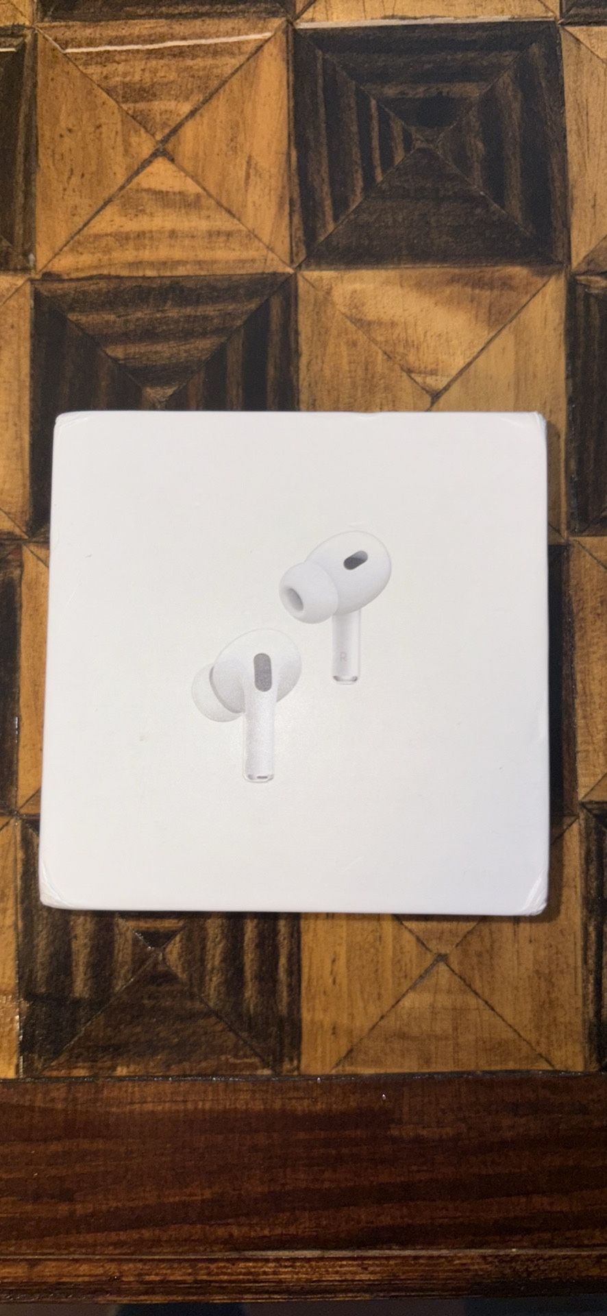 Apple AirPods Pro 2nd Generation with MagSafe Wireless Charging Case - White