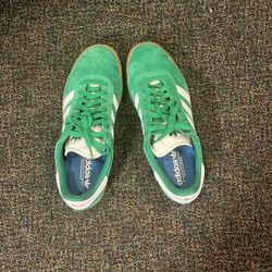 Gazelle Adidas Size 10