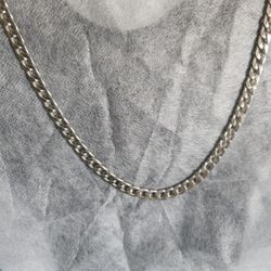 Silver Stainless Steel Necklace 25 Inches Long 7 Inches Wide