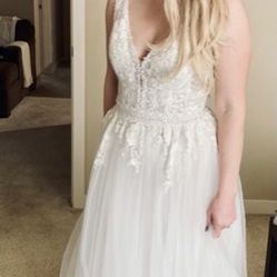 Allure Bridal Wedding Dress 