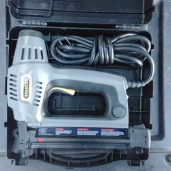 Stanley TRE550 heavy-duty electric nail gun. (With Stanley Box)