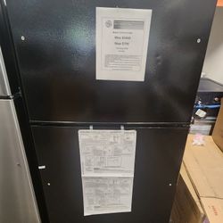 21.1 cu. ft. Top Freezer Refrigerator in Black, ENERGY STAR