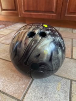 Storm Tropical Surge Bowling Ball