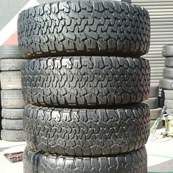 37X12.50R17LT Bfgoodrich A/T KO2 400$