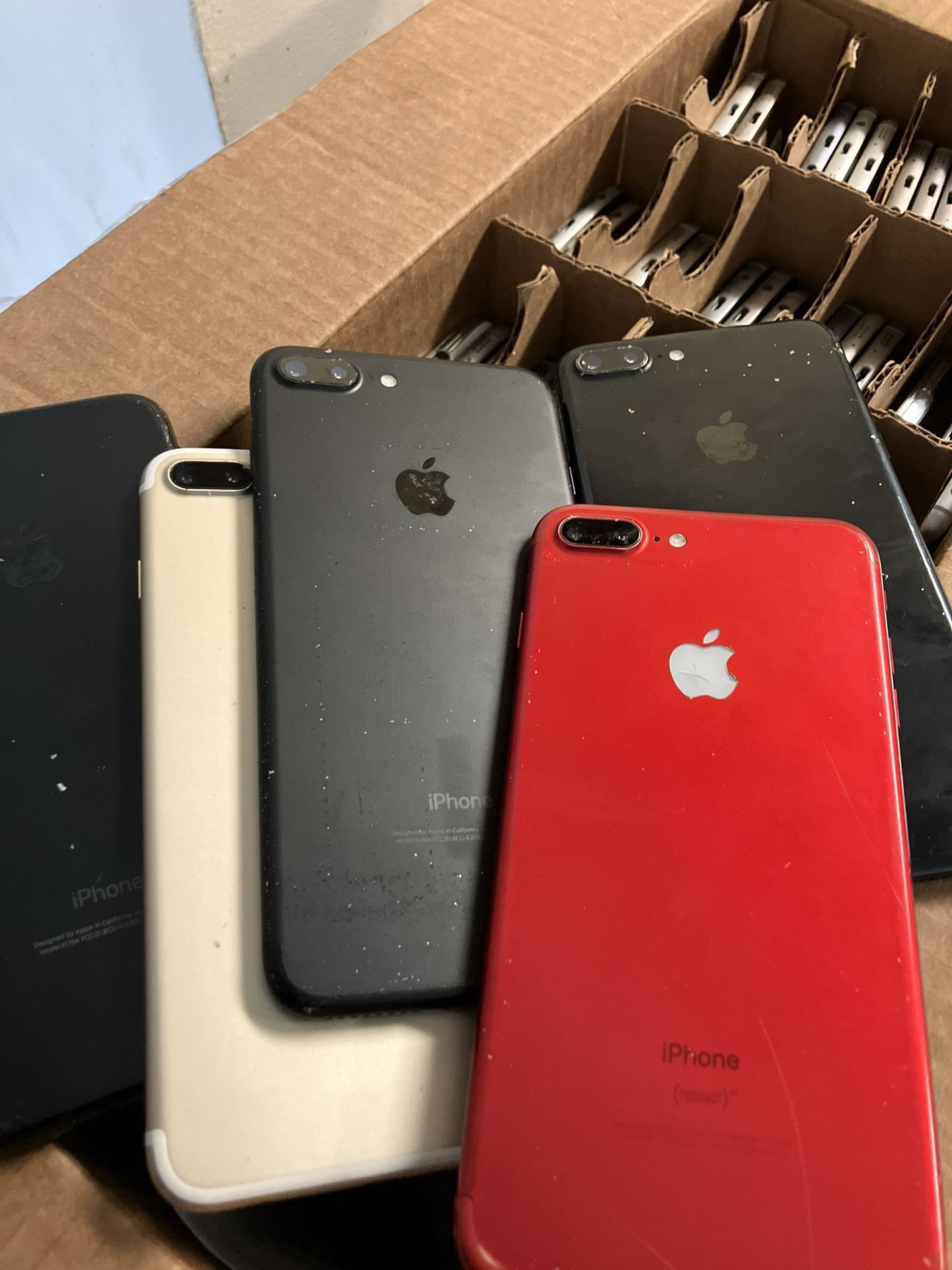 Apple iPhone 7 Plus Lot Of 4 Unlocked 