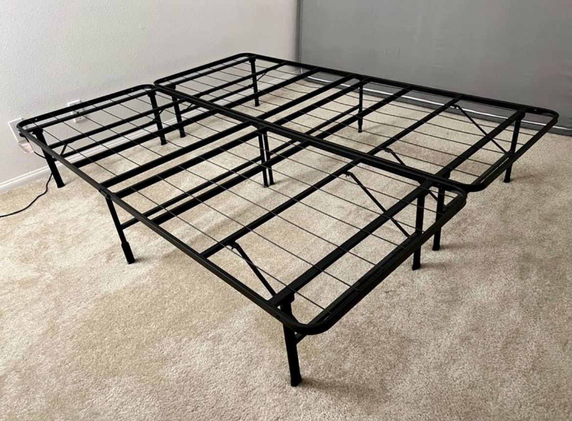 CAL KING SIZE METAL PLATFORM   BED FRAME FOLDABLE (LIKE NEW)