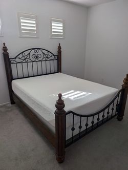 Queen Size Bed With Mattress