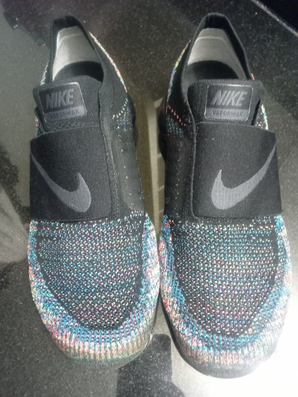 Nike VAPORMAX Flynit moc black multicolor size 9w RARE AA415003