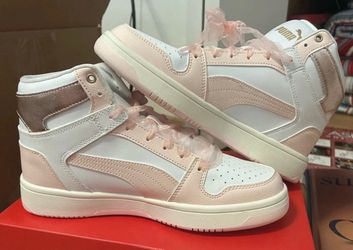 Puma High-Top Sneakers