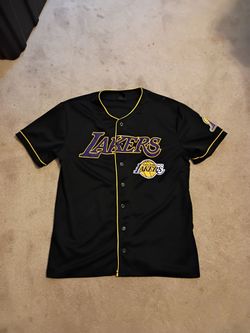 Ultra game Los Angeles Lakers medium baseball jersey