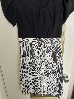Beautiful black & white dress Size 8