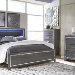 [SPECIAL] Lodanna Gray LED Panel Bedroom Set

