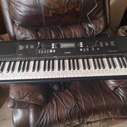 Yamaha Keyboard