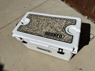 New Hooked Rotomolded 50 Quart Ice Cooler