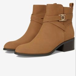 Tommy Hilfiger® Dazni boots Size 11