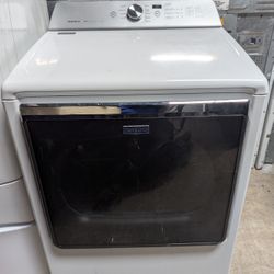 Maytag 8.0. cu ft Electric Dryer 