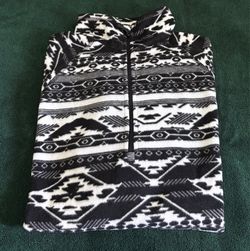 Women’s Eddie Bauer 1/4 Zip Long Sleeve Sweater Black/White Aztec Pattern Size XL