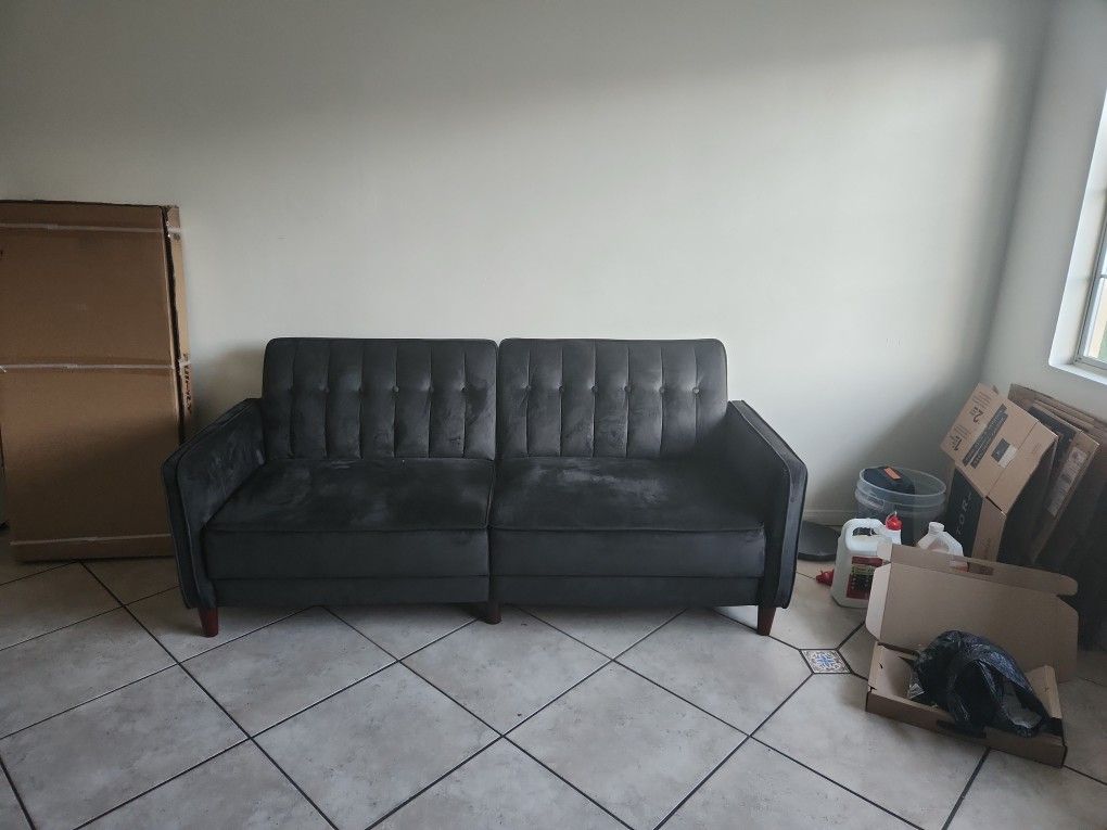 Futon for Sale in San Diego, CA OfferUp