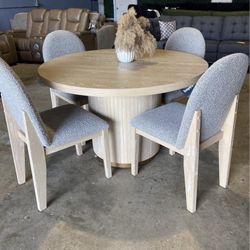 Natural Wood Colored Fluted Base Dining Table & Chairs