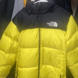 North Face Nuptse 700 Men's Jacket