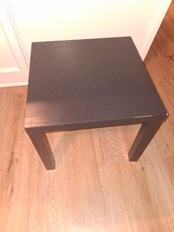 Side end table