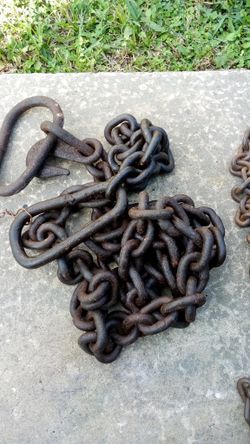 Trucking And Tractor Chains