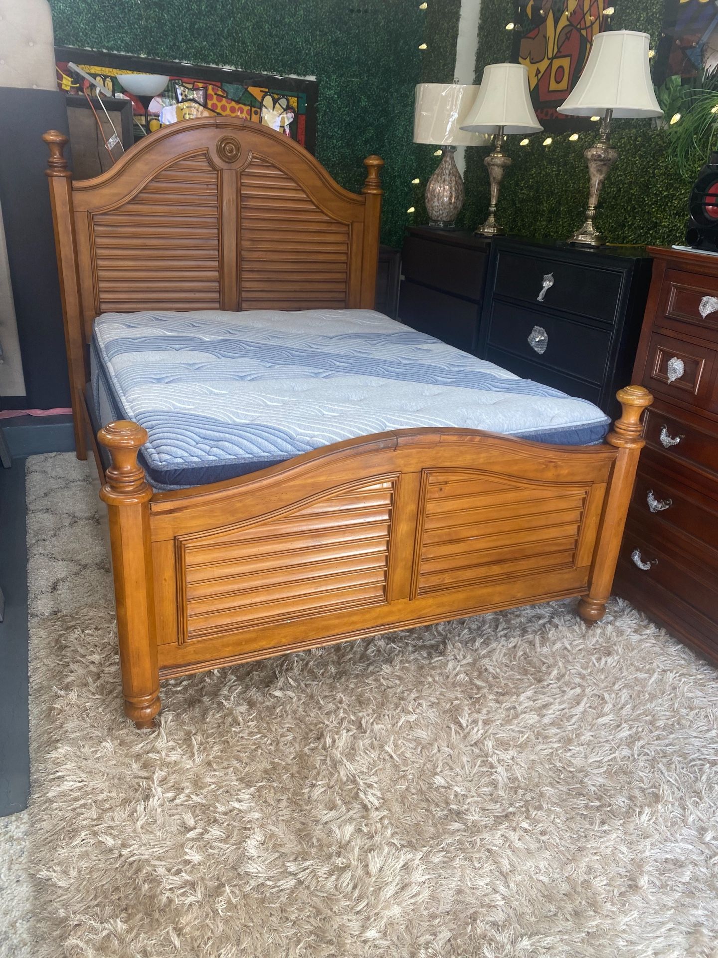 Queen Bed Frame And Mattress