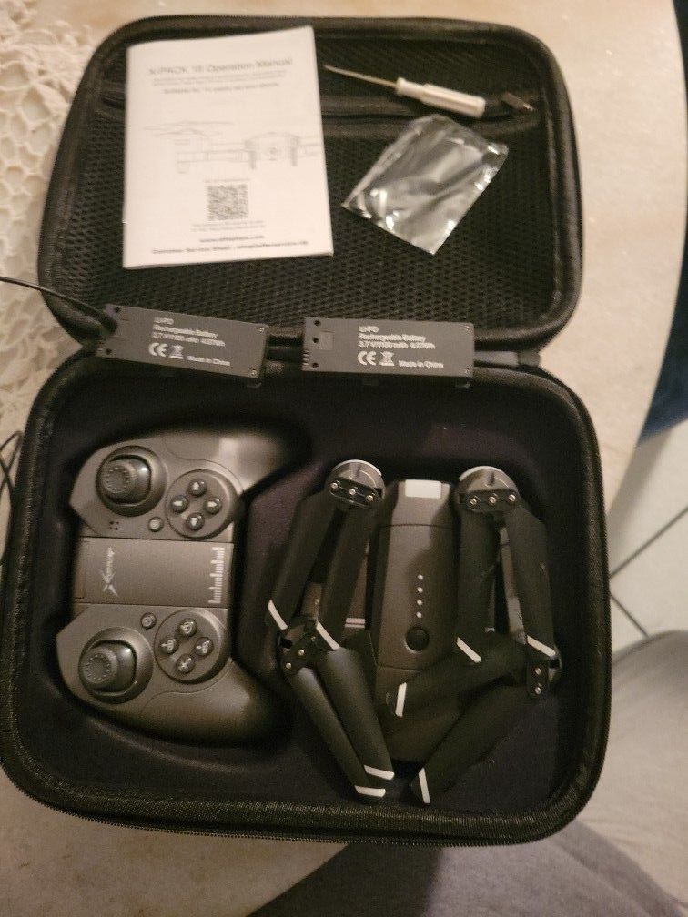 Attop X-Pack 18 Camera Drone