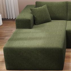 Floor Chase Lounge Chair