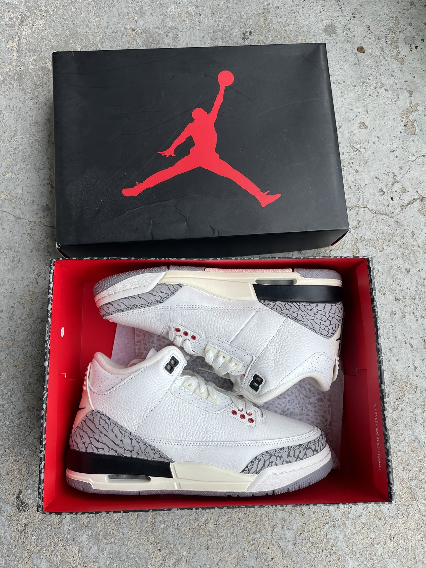 Air Jordan 3 White Cement