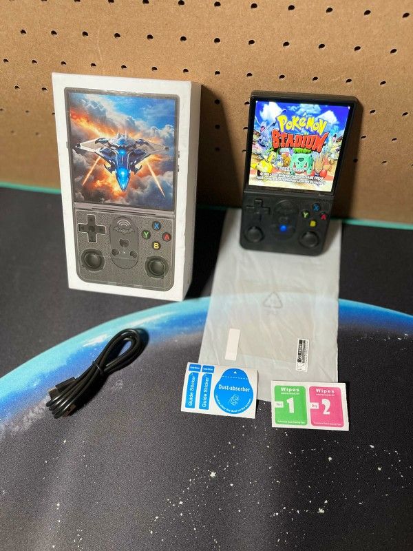 New R36 PROMAX Retro Handheld Game Console, 4.0 Inch Full-Lamination IPS Screen Retro Gaming Console, Linux System, Built-in 64GB Memory Retro Game Co