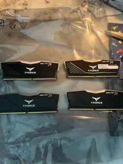 TEAMGROUP T-Force Delta RGB DDR4 32GB (4x8GB) 3200MHz (PC4-25600) CL16 Desktop Memory Module ram Black