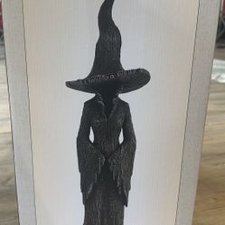 Cracker Barrel 24” Halloween Statue Exclusive Collectible