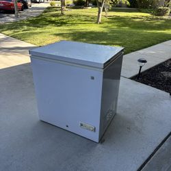 General Electric (GE) Freestanding Freezer