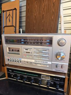 Vintage Soundesign 5643 AM/FM Stereo System – Radio Works – Cassette Needs Repair