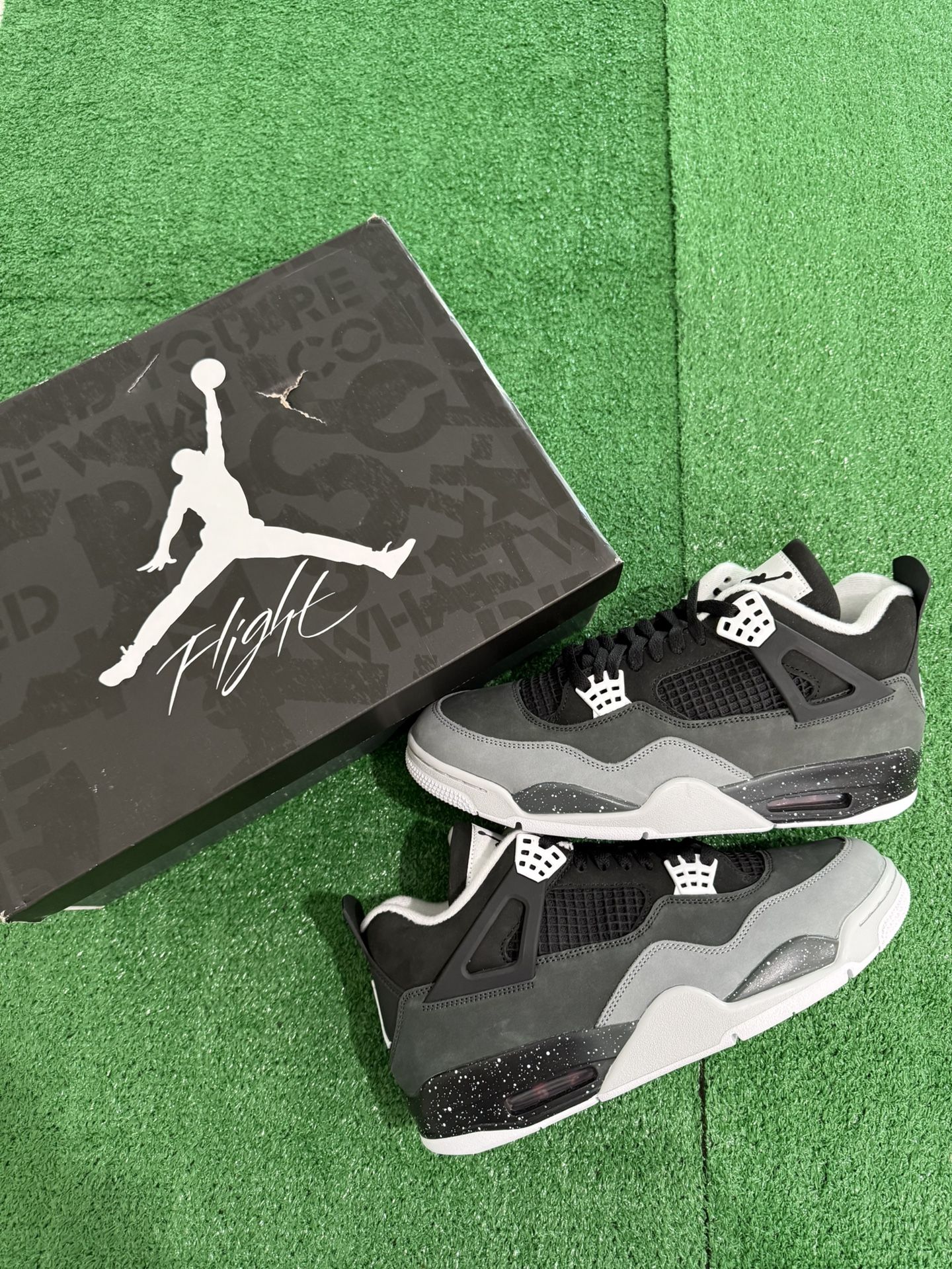 Jordan 4 Retro Fear