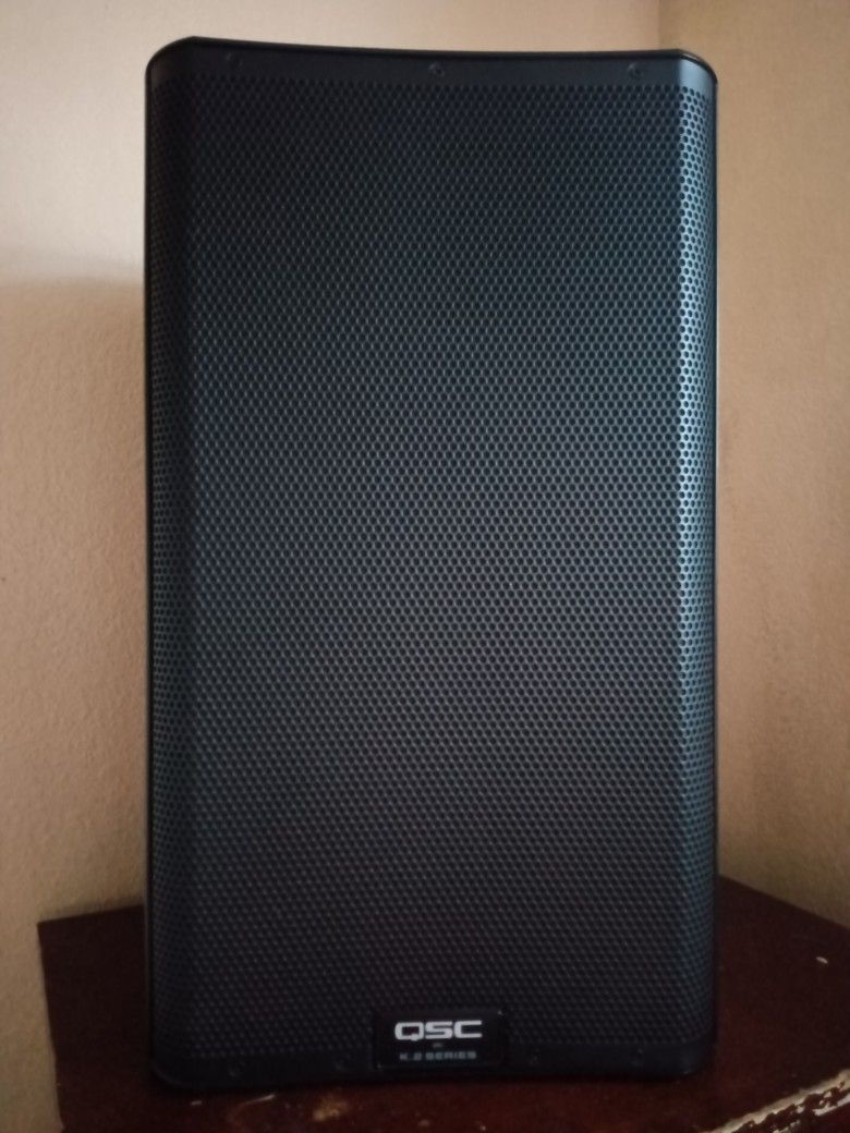 QSC K.2 Series 2000 W Loudspeaker