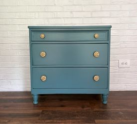 3 Drawer Chest/Dresser